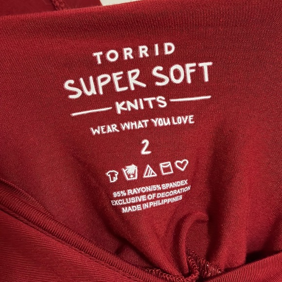 Red Torrid Baby Doll Bell Sleeves - Picture 5 of 8